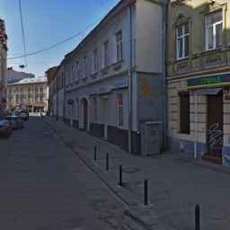 Квартира На Вулиці Наливайка 7 В Центрі Біля Оперного Театру Після Ремонту リヴィウ エクステリア 写真